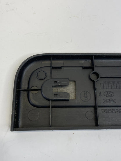 07 08 INFINITI G35 SEDAN REAR RH PASSENGER DOOR SILL SCUFF PLATE OEM 769B2-JK000