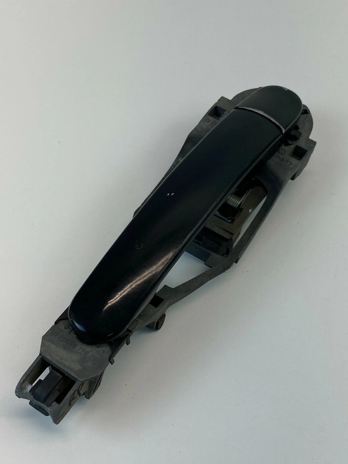 2002 2003 2004 2005 VOLKSWAGEN JETTA REAR RIGHT EXTERIOR DOOR HANDLE ASSEMBLY