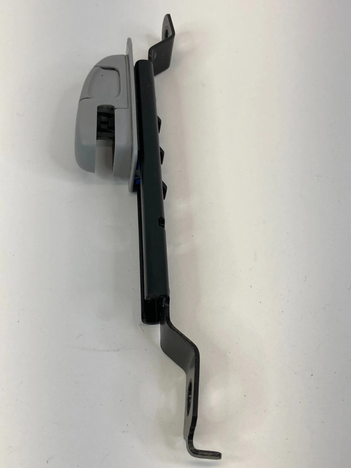 04-09 MAZDA3 MAZDA 3 FRONT LEFT DRIVER SIDE SEAT BELT HEIGHT ADJUSTER ASSEMBLY