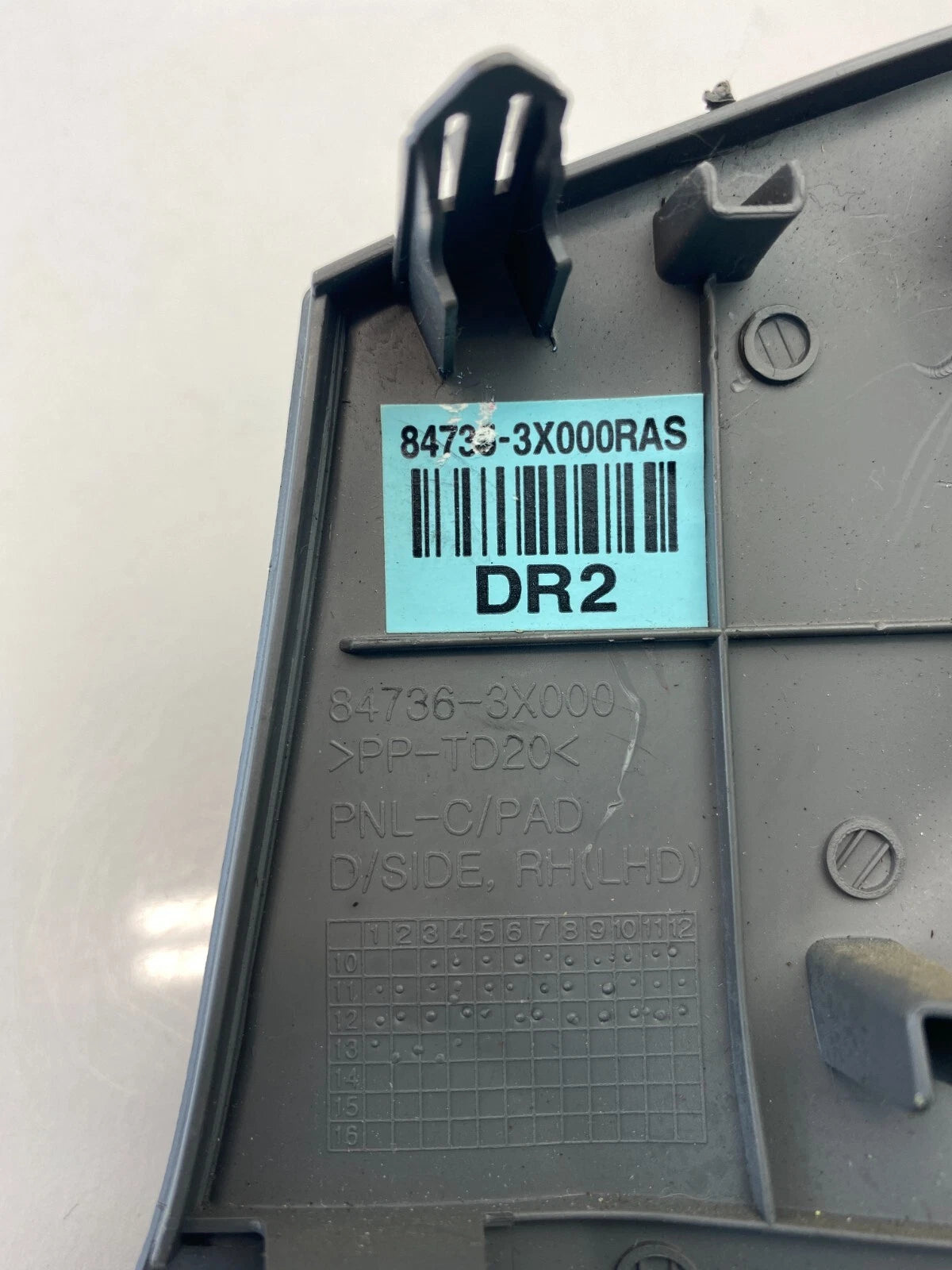 2011-2013 HYUNDAI ELANTRA CENTER LEFT DRIVER DASH TRIM MOLDING PANEL 84736-3X000