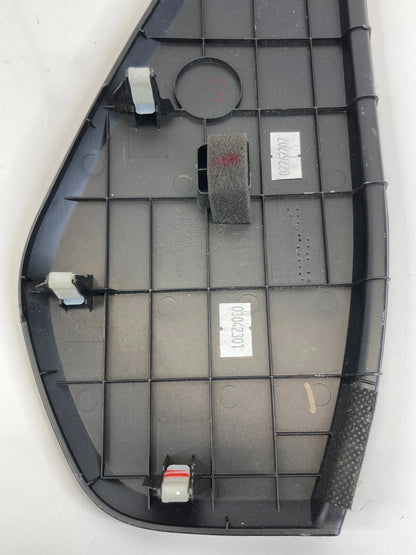 2014-2019 KIA SOUL DASHBOARD SIDE END CAP COVER FRONT RH OEM FACTORY 84766-B2000