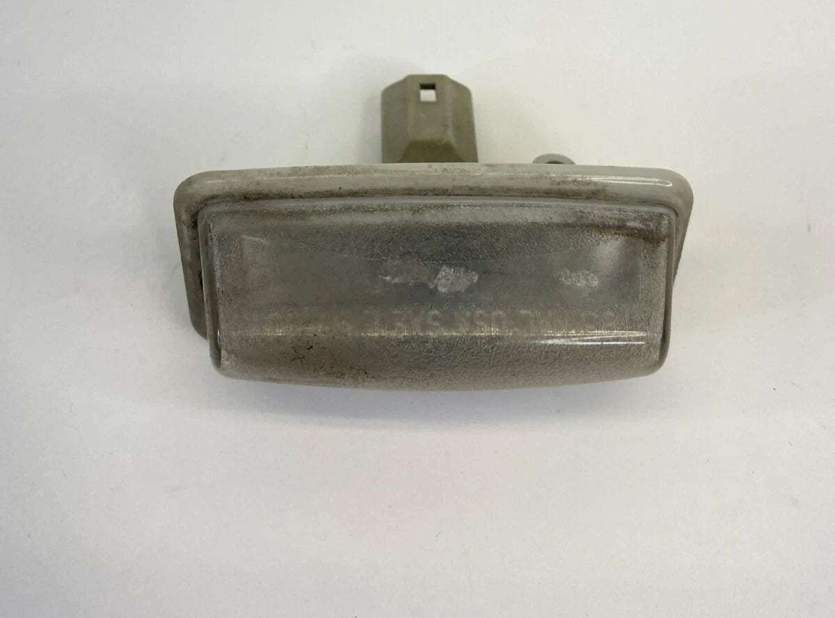 03 04 05 06 07 08 TOYOTA COROLLA REAR BACK TRUNK LICENSE PLATE LAMP LIGHT OEM