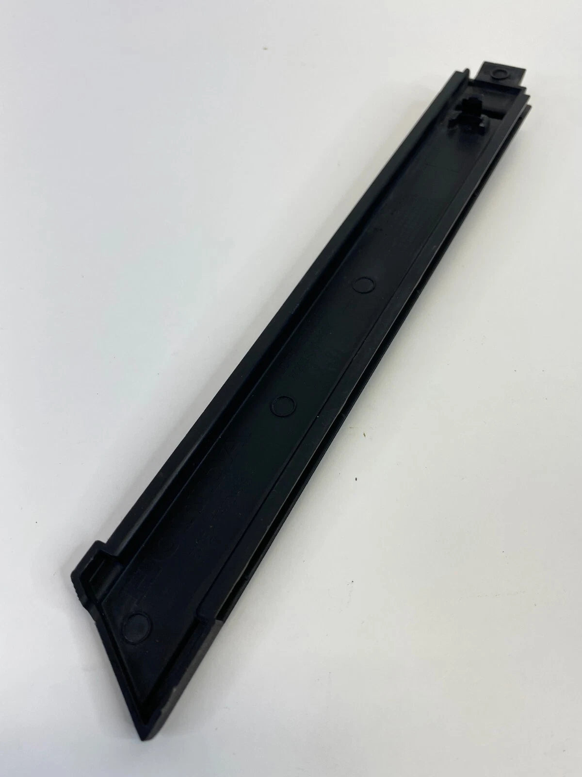 2006-20141 HONDA CIVIC LID FRAME NUMBER COVER TRIM BEZEL ASSY 74205SNAA002 OEM