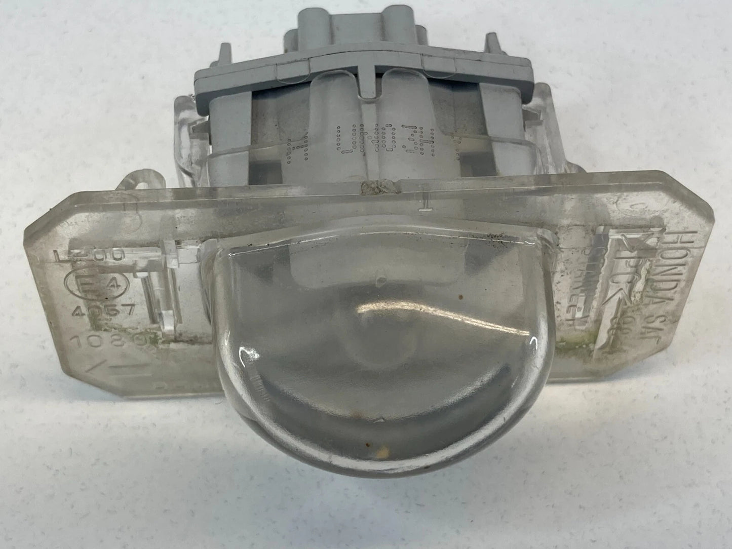 2001-2011 HONDA CIVIC SEDAN REAR TRUNK LICENSE PLATE LIGHT LAMP ASSEMBLY OEM