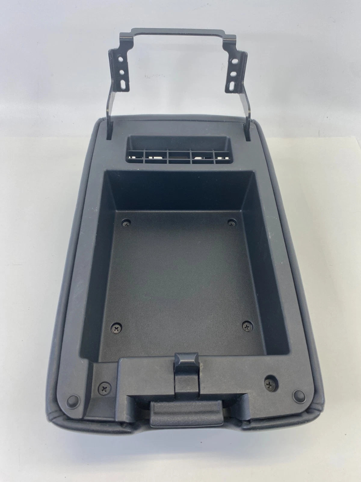 2009 INFINITI G37 07 08 G35 REAR CENTER CONSOLE ARMREST ARM REST W/ AIR VENT OEM