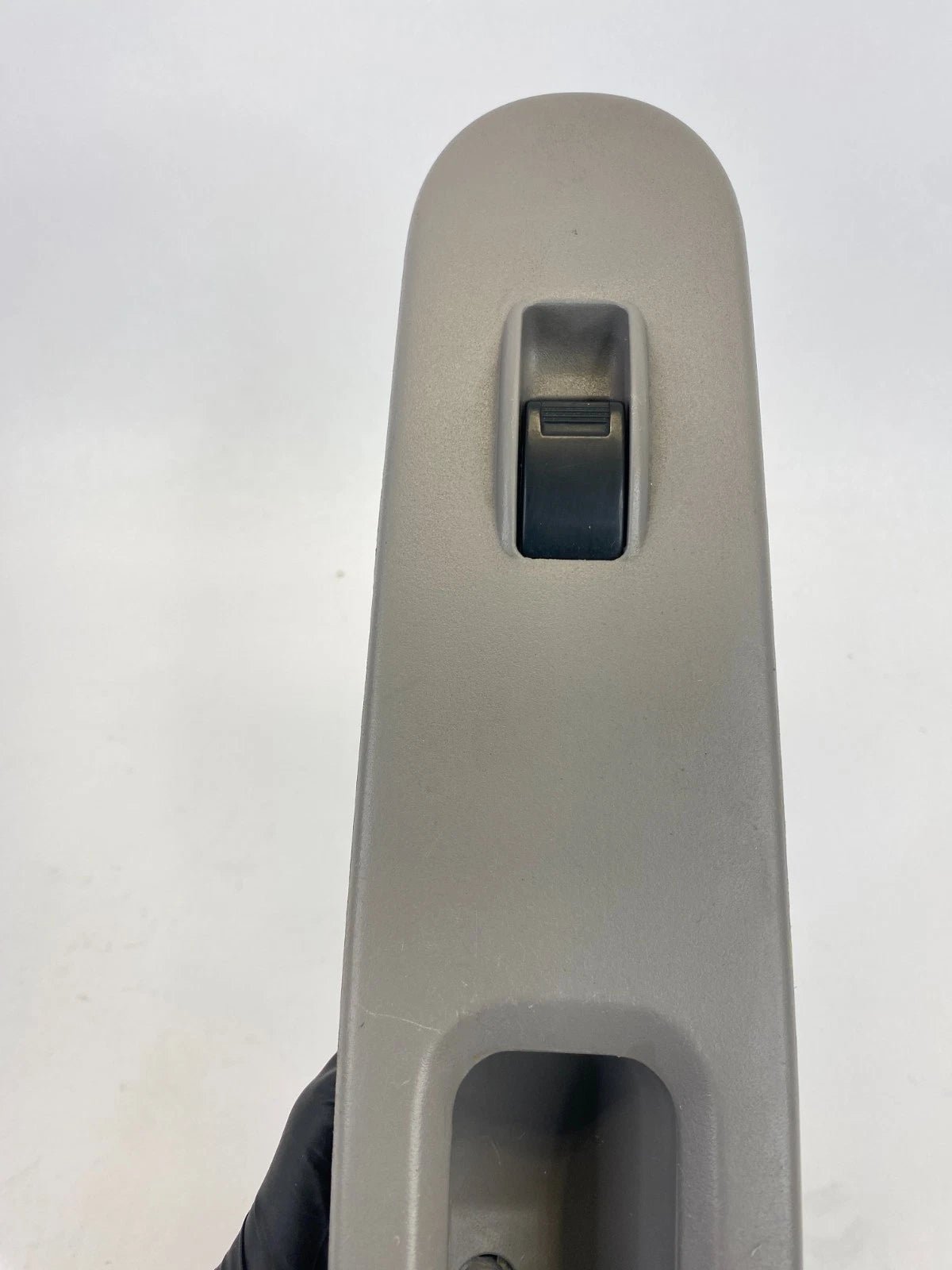 1999-2004 HONDA ODYSSEY FRONT RIGHT DOOR POWER WINDOW CONTROL SWITCH W BEZEL OEM