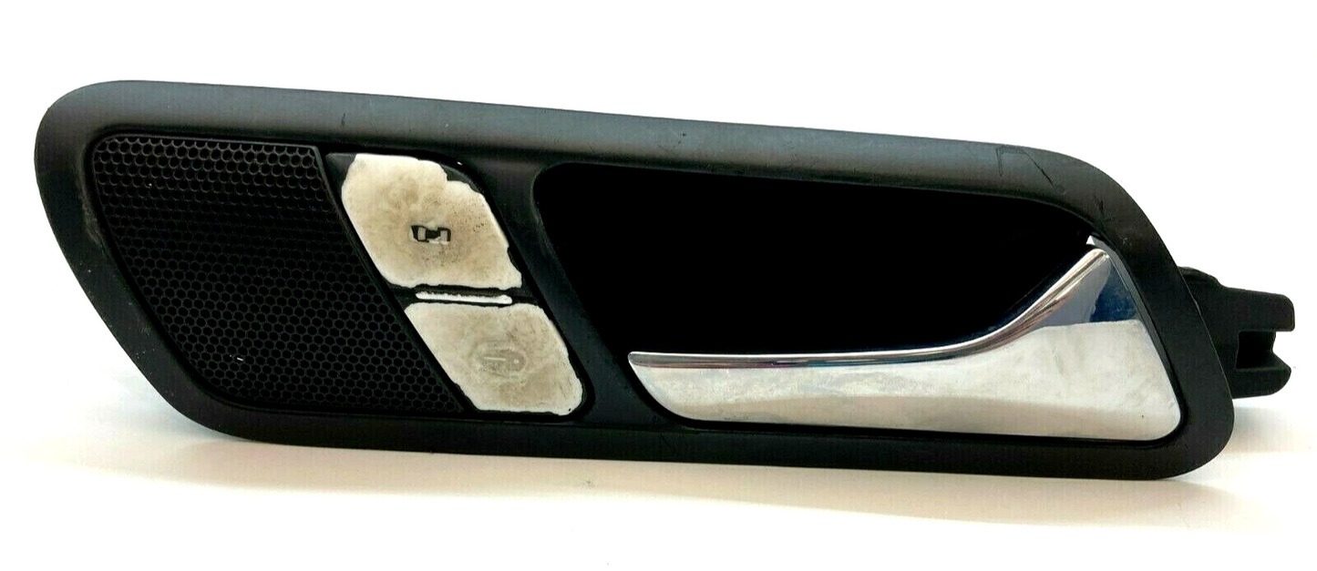 06 07 Volswagen Passat Sedan Rear Right Inner Door Handle w Speaker 3C4 839 114