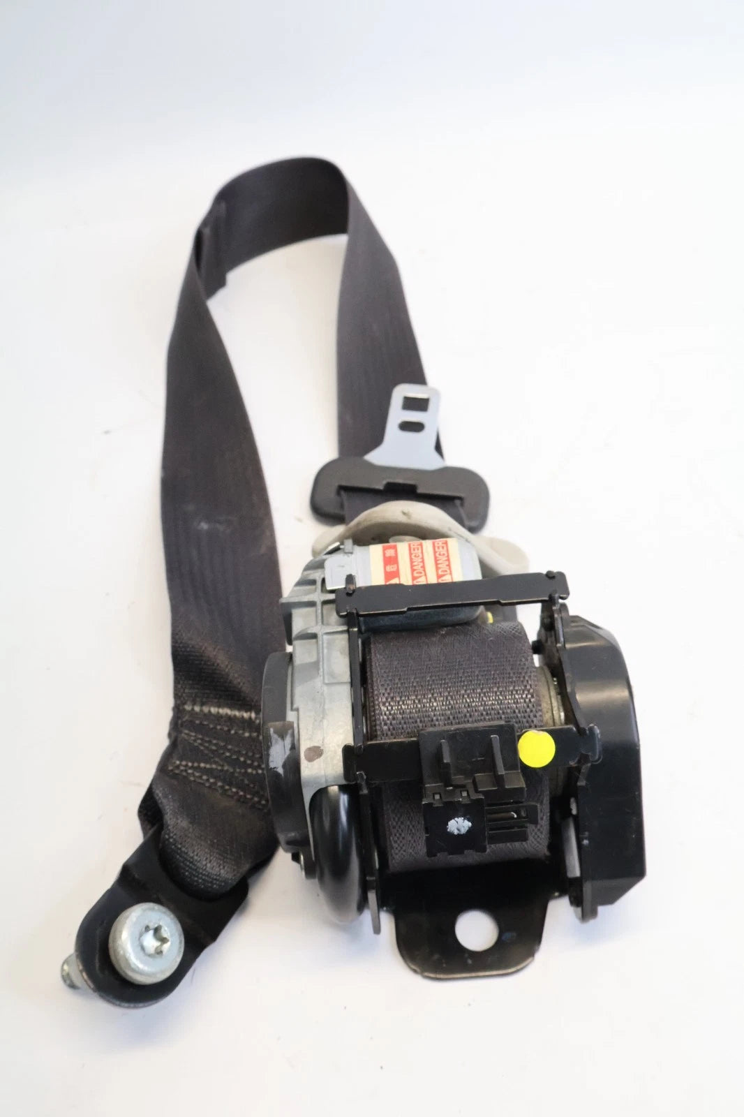 2011-2017 JEEP COMPASS FRONT LEFT DRIVER SEAT BELT RETRACTOR 605884101L OEM
