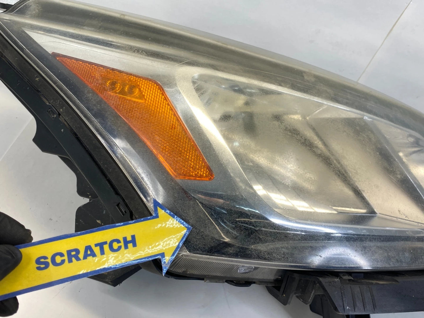 2013-2017 CHEVROLET TRAVERSE PASSENGER RIGHT SIDE HEADLIGHT HEAD LIGHT LAMP