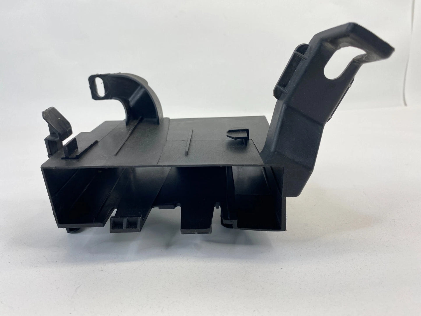 05-11 AUDI A6 QUATTRO PARKING ASSIST AID SYSTEM CONTROL MODULE BRACKET 4F0907179
