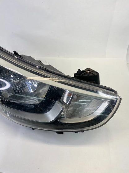 2014-2016 HYUNDAI ELANTRA FRONT RIGHT SIDE HEADLIGHT HEADLAMP 1R921-01470 KOREA