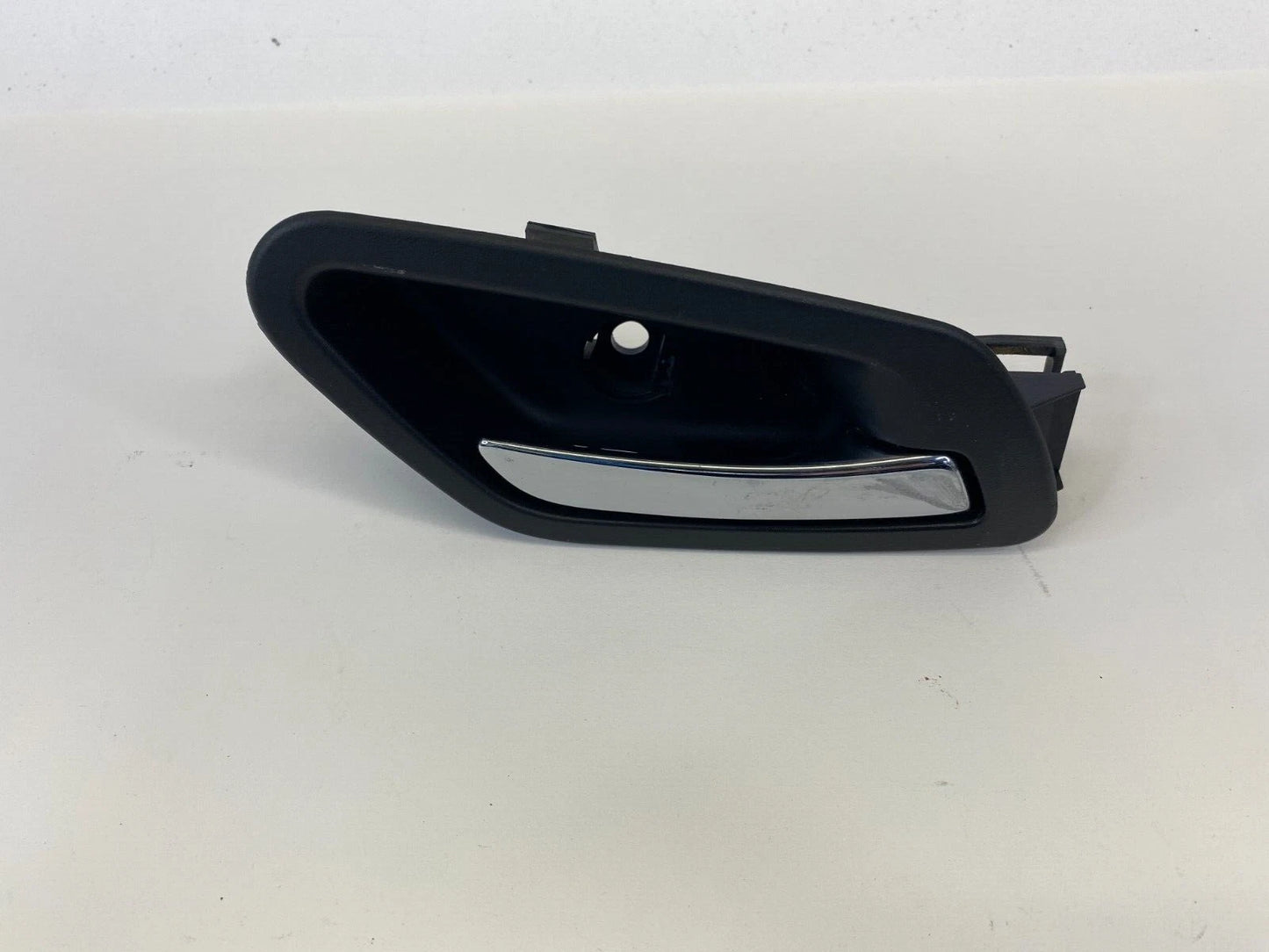 05 06 07 08 09 10 PONTIAC G6 REAR RIGHT SIDE INTERIOR DOOR HANDLE 4140-2XXX OEM