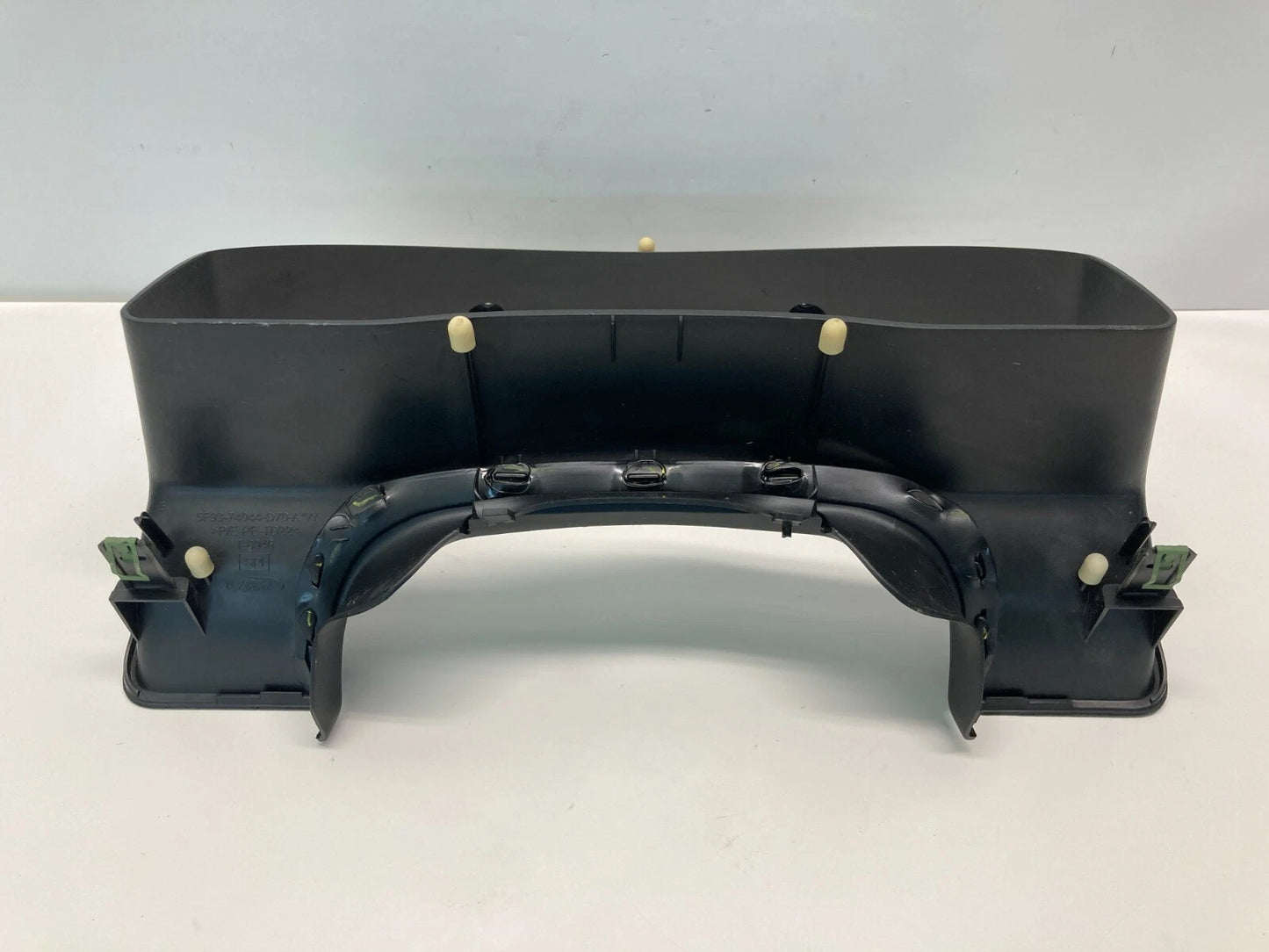 05-07 FORD FREESTYLE SPEEDOMETER CLUSTER DASH BEZEL TRIM COVER PANEL 5F9374044D7