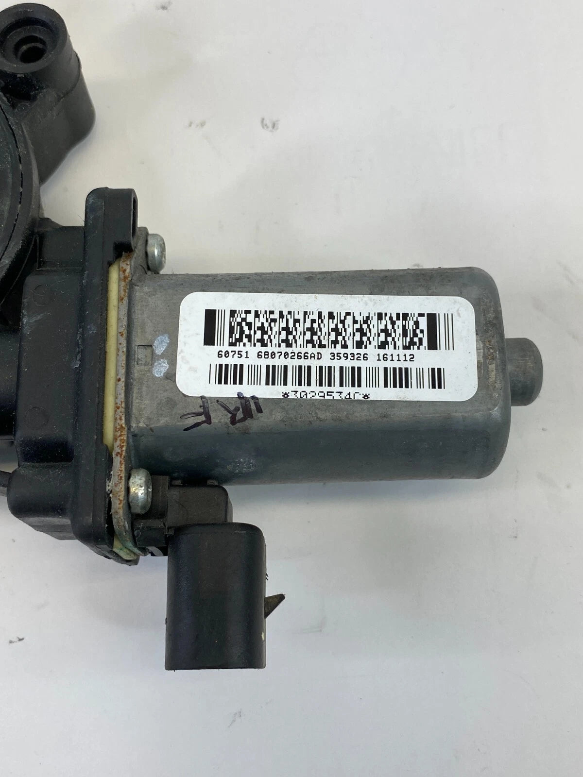 2012-2019 FIAT 500 FRONT RIGHT PASSENGER SIDE DOOR POWER WINDOW MOTOR 68070266AD
