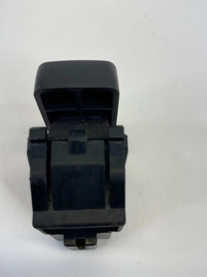 2007-2009 SUZUKI XL-7 FRONT LEFT DRIVER SIDE DOOR LOCK CONTROL SWITCH BUTTON OEM