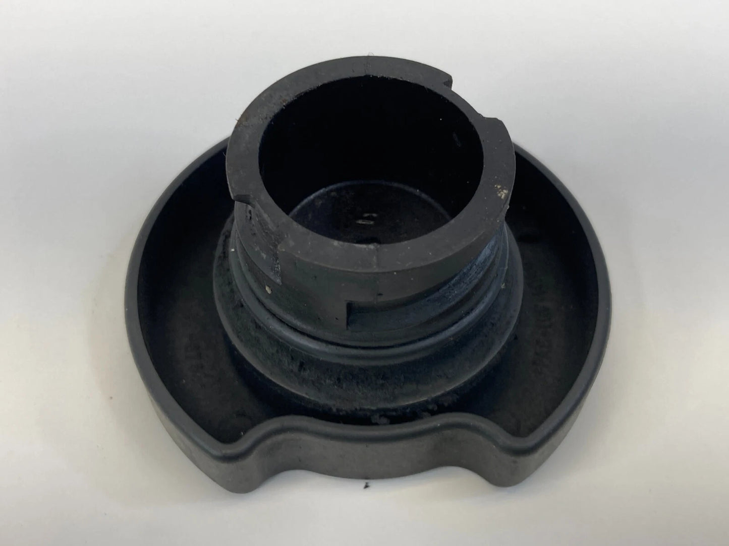 03-14 FORD EXPEDITION 4.6L ENGINE OIL FILLER FLUID RESERVOIR TANK CAP LID COVER