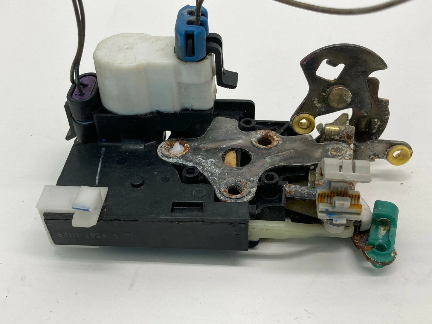 1997-2002 CHEVROLET MALIBU FRONT RIGHT PASSENGER SIDE DOOR LOCK LATCH ACTUATOR