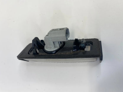 2002-2011 TOYOTA CAMRY TRINK LID LICENSE PLATE LIGHT LAMP ASSEMBLY OEM E13-0553