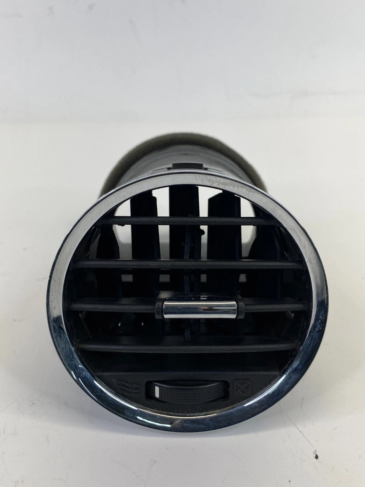 2012-2015 CHEVY CAPTIVA CENTER DASH RIGHT SIDE A/C AIR VENT OUTLET GRILLE OEM