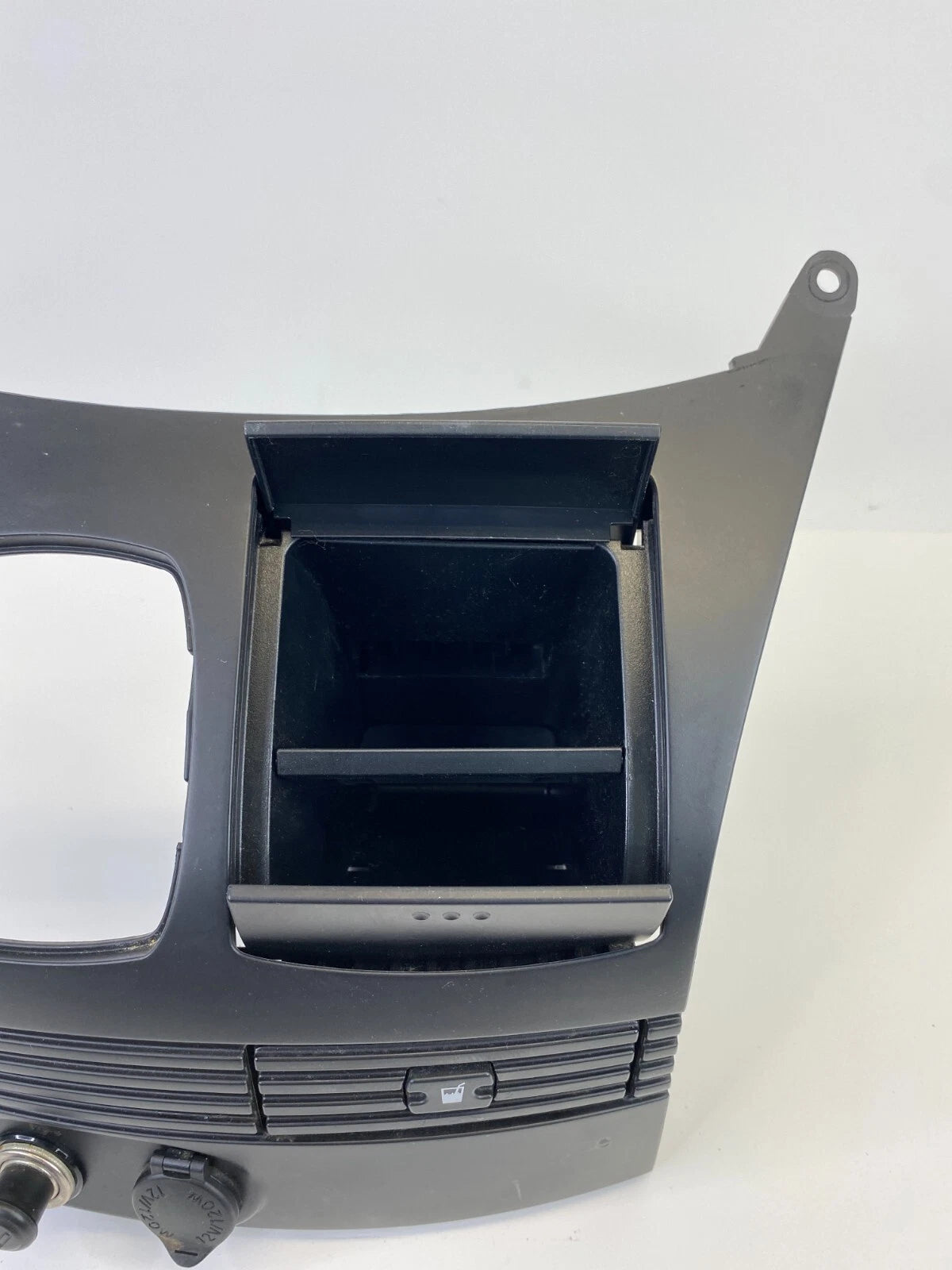 2004-2010 TOYOTA SIENNA CENTER CONSOLE DASH CUPHOLDER BEZEL TRIM 55420-AE010 OEM