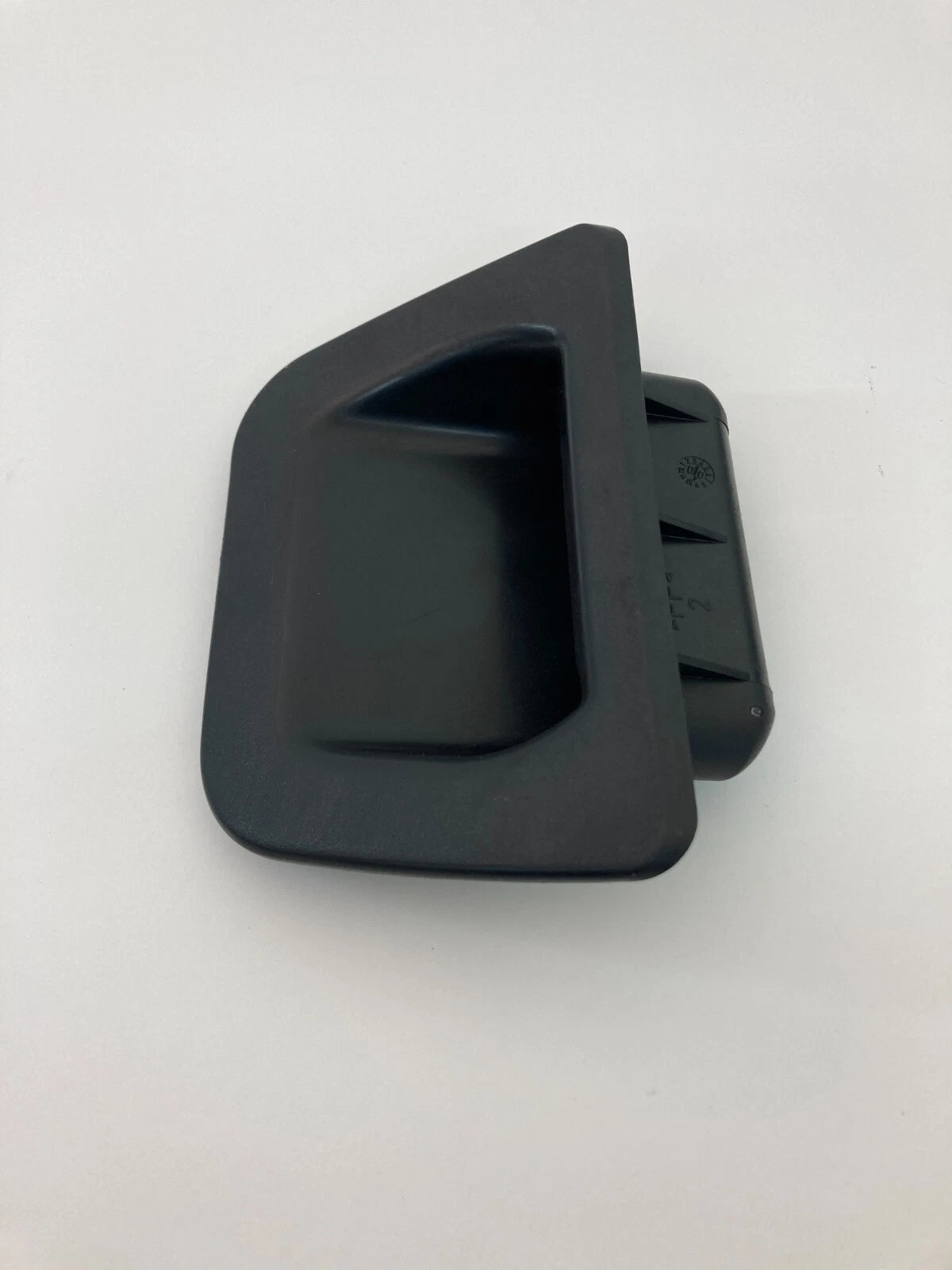 2001 01 AUDI A4 QUATTRO REAR TRUNK STORAGE TAILGATE HANDLE POCKET PANEL TRIM OEM