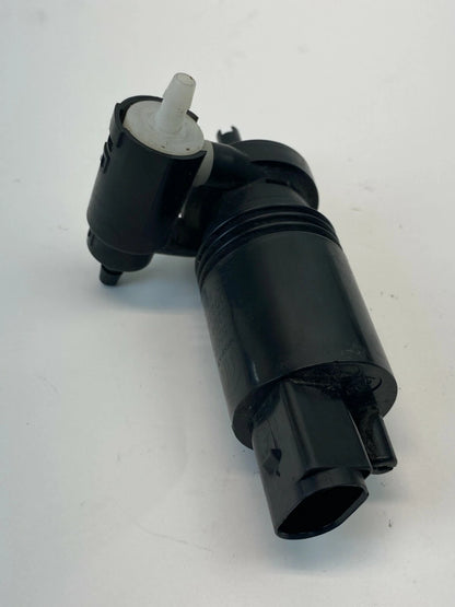 2008-2016 CHRYSLER TOWN & COUNTRY WINDSHIELD WIPER WASHER PUMP MOTOR 05152075AC