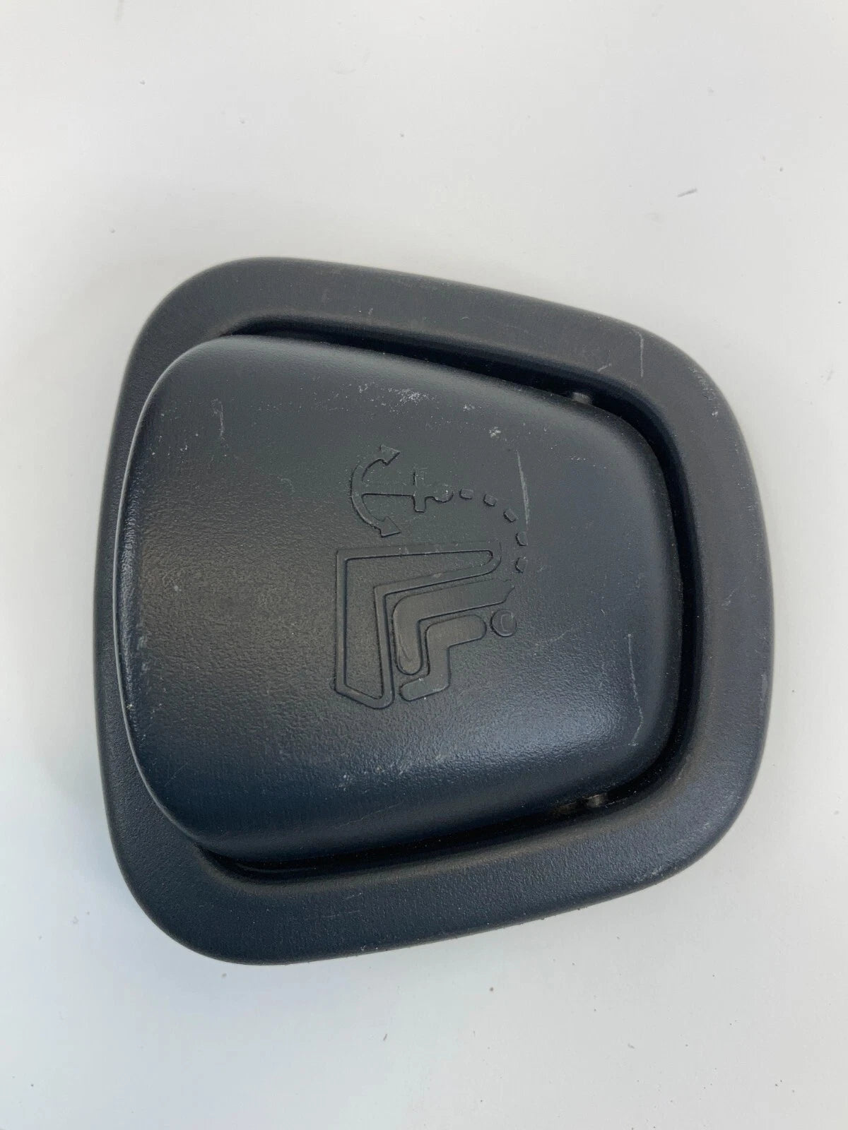 11-19 FORD FIESTA REAR DECK SEAT CHILD SAFETY ANCHOR HOOK COVER TRIM CAP OEM