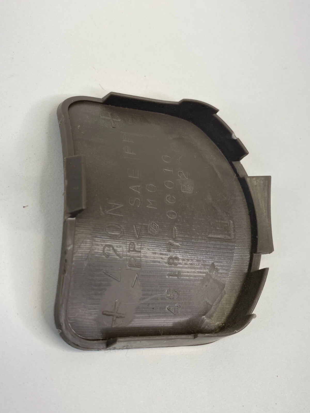 2001-2004 TOYOTA SEQUOIA LEFT SIDE STEERING WHEEL BOLT COVER CAP 45187-0C010 OEM