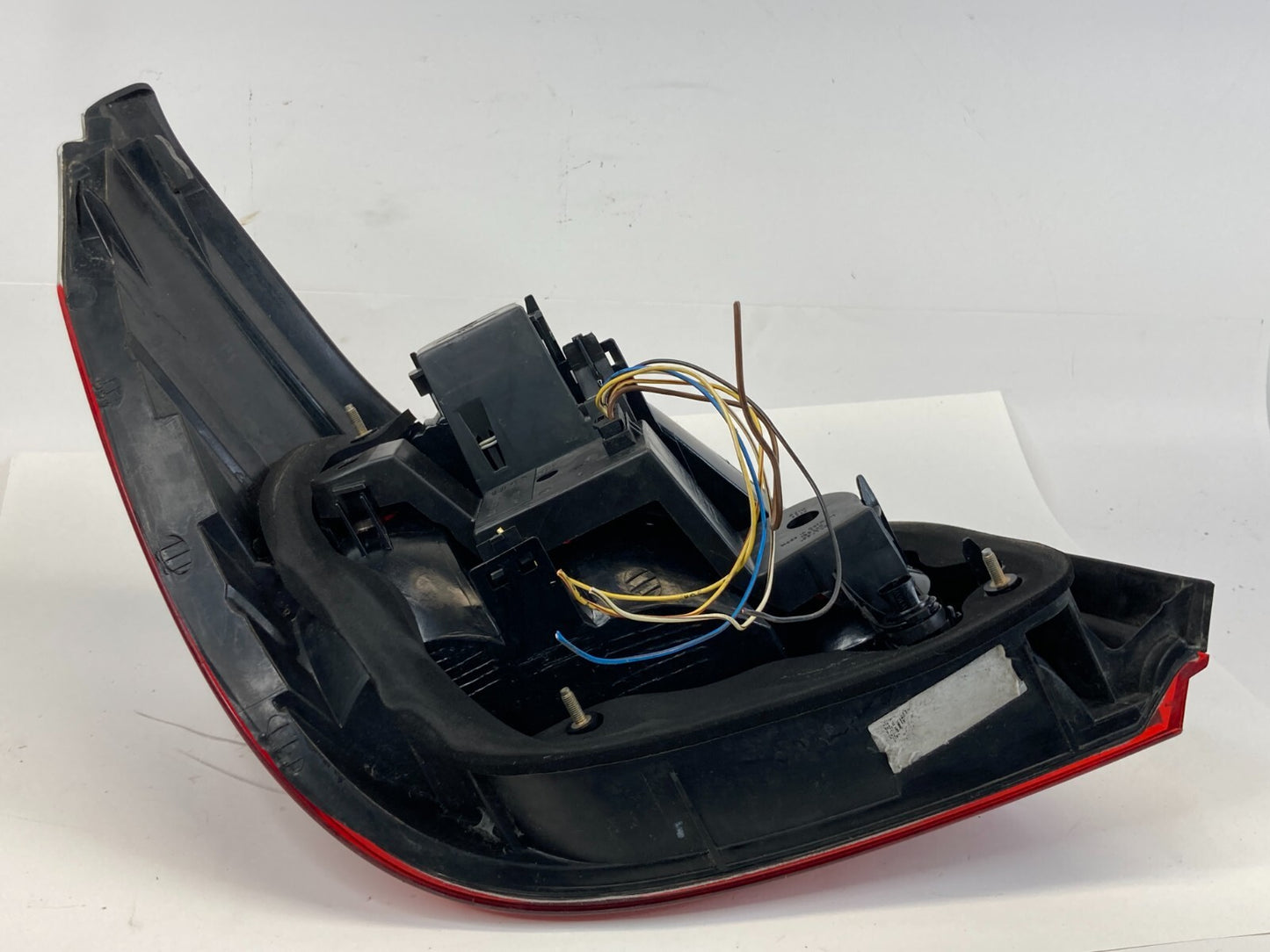 2006 2007 BMW 530xi Sedan Rear Right Passenger Side Tail Light Taillight 7165740