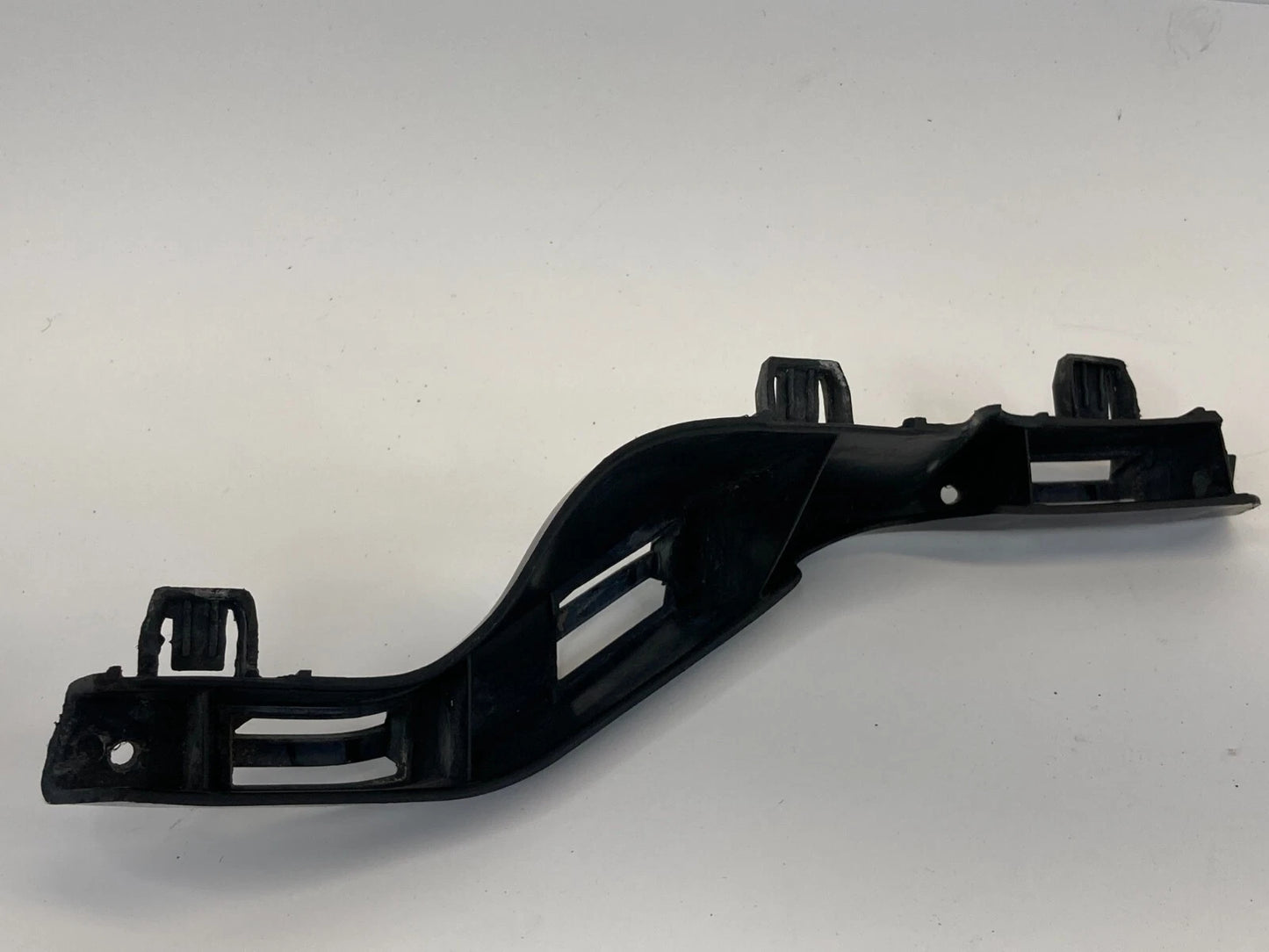 08-12 FORD ESCAPE FRONT BUMPER SUPPORT BRACKET REINFORCEMENT LEFT DRIVER SIDE