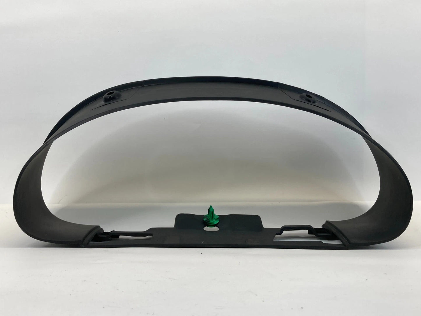 2001-2007 CHRYSLER TOWN & COUNTRY SPEEDOMETER INSTRUMENT CLUSTER DASH BEZEL TRIM