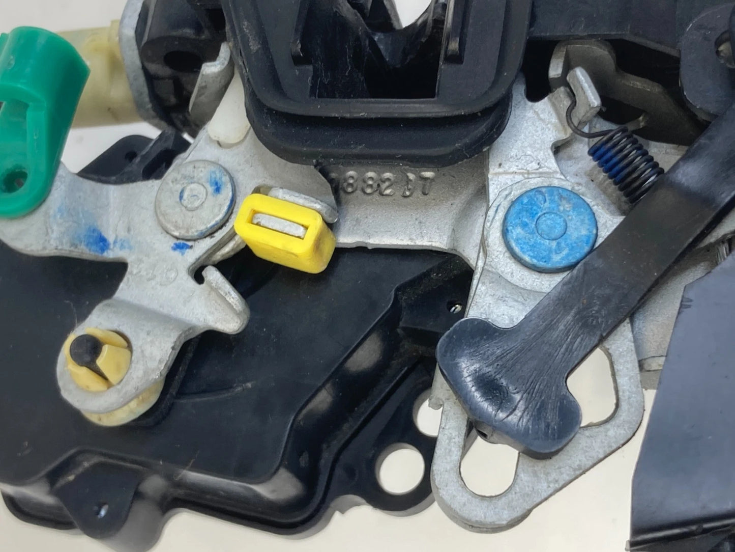 2002-2005 FORD EXPLORER MOUNTAINEER REAR LEFT BACK DOOR LOCK LATCH ACTUATOR OEM