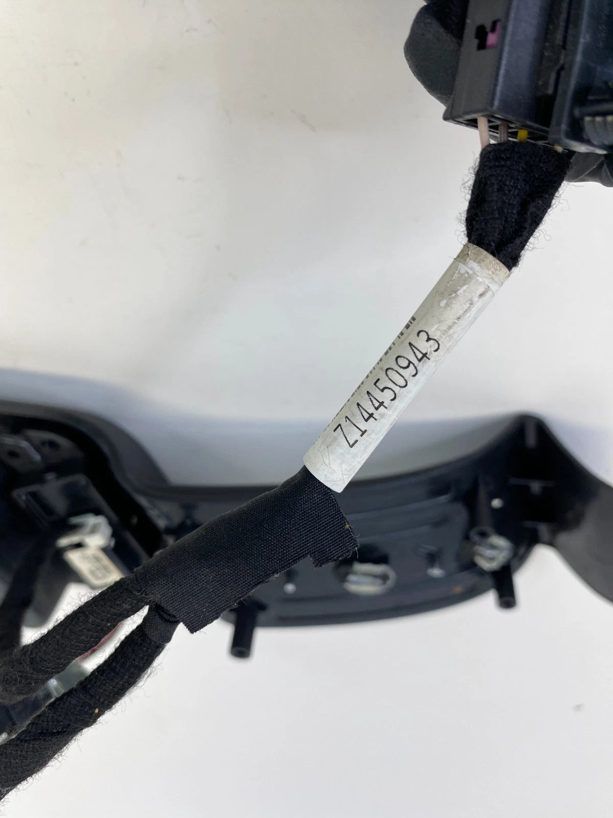 2014-2016 CHEVROLET MALIBU FRONT INNER DOOR HANDLE WITH DOOR LOCK SWITCH OEM