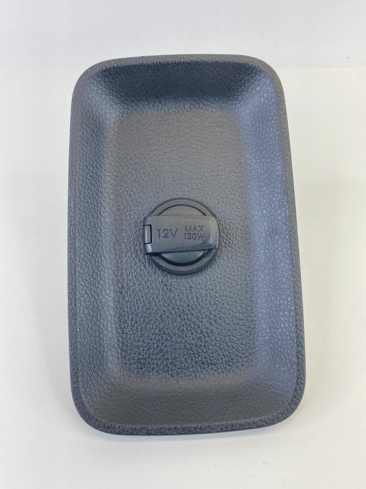 2013-2018 Hyundai Santa Fe Sport Rear Side Quarter Panel Power Outlet w/ Bezel