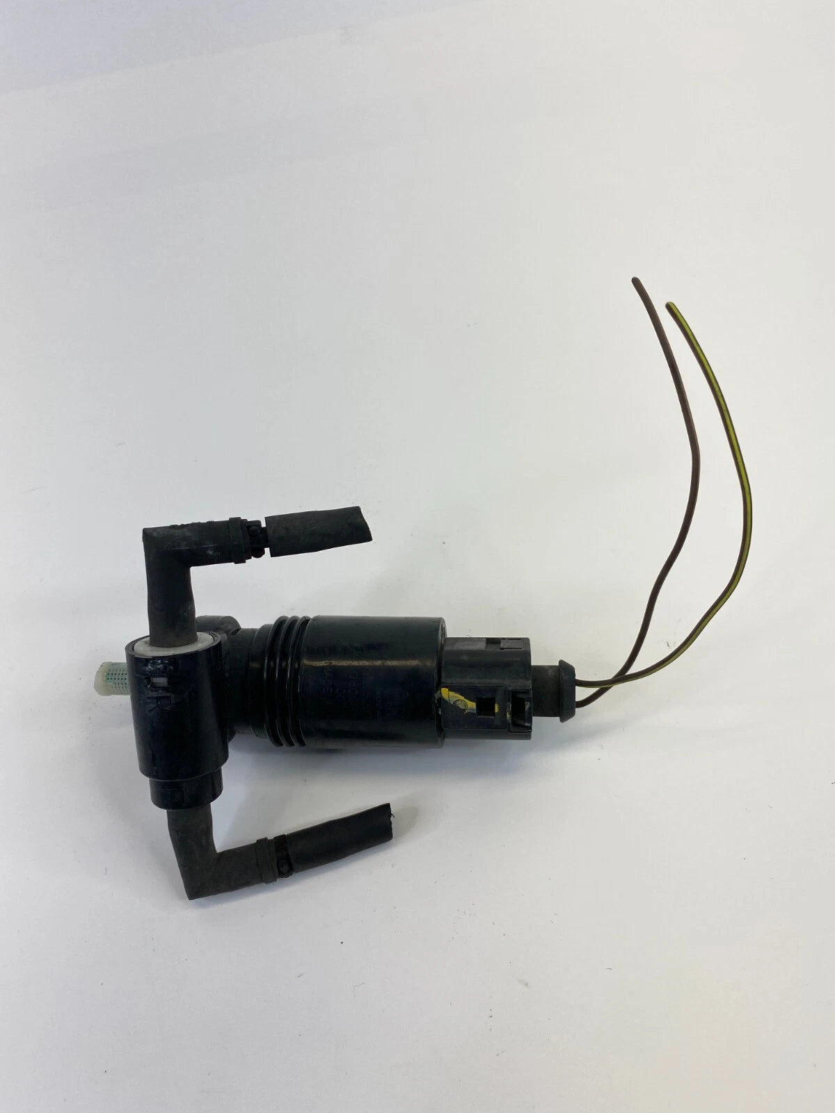 2007-2012 DODGE CALIBER WINDSHIELD WASHER WIPER FLUID PUMP 05152075AC OEM