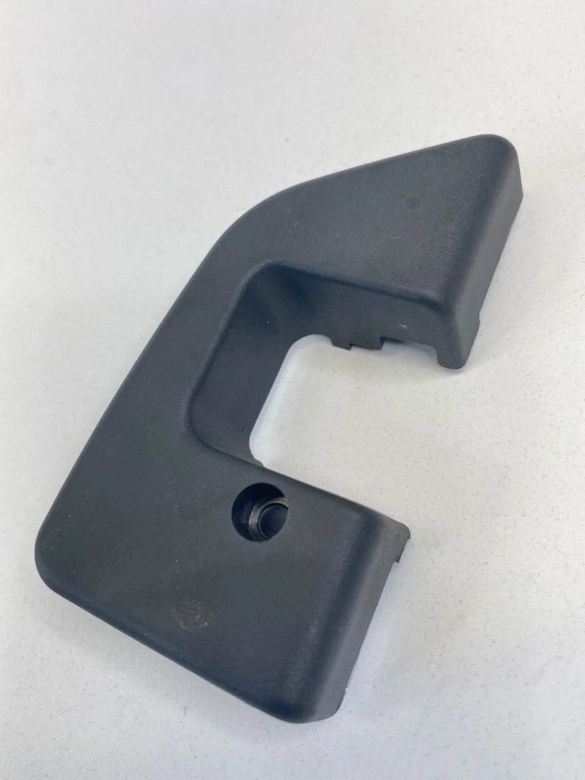 2003-2009 MERCEDES-BENZ E320 REAR RIGHT DOOR CUSHION EDGE GUARD TRIM A2117230624