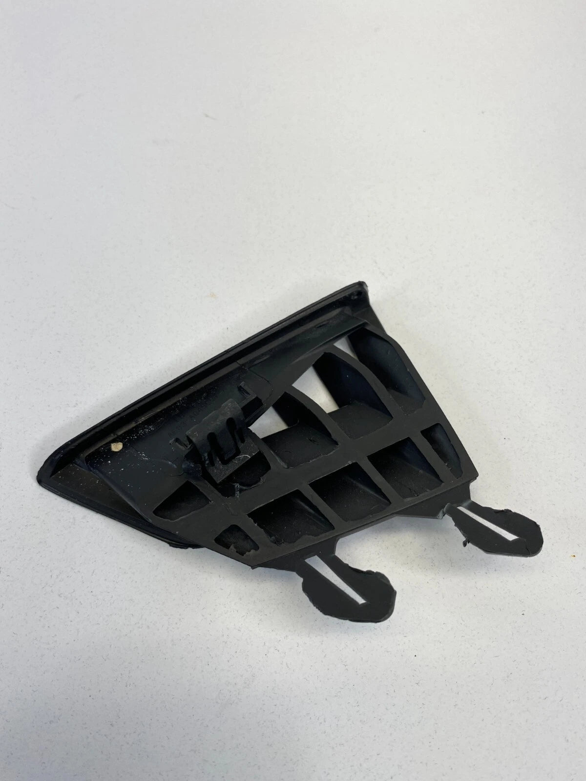 2011-2019 FORD FIESTA LEFT SIDE A/C DASH AIR VENT DEFROSTER GRILLE AE83-A045G51
