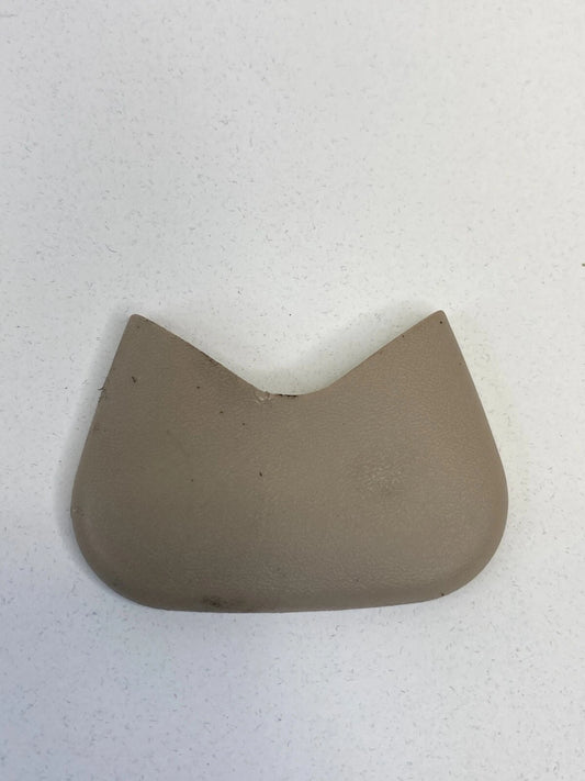 1992-1996 TOYOTA CAMRY SUNVISOR LEFT OR RIGHT SCREW COVER BRACKET ASSEMBLY OEM