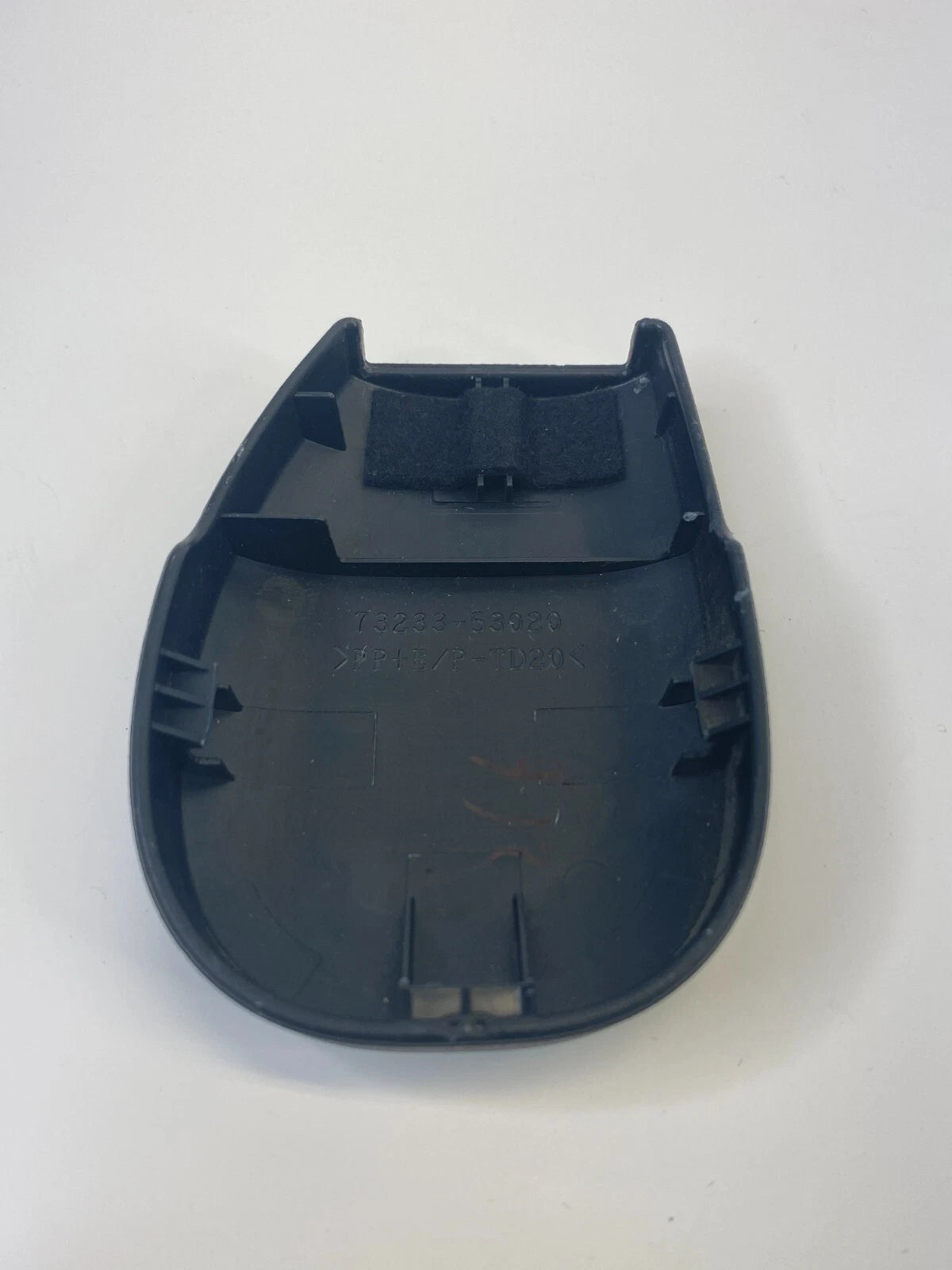 2006-2015 LEXUS IS250 FRONT RIGHT SEAT BELT ANCHOR LOWER COVER TRIM 73233-53020