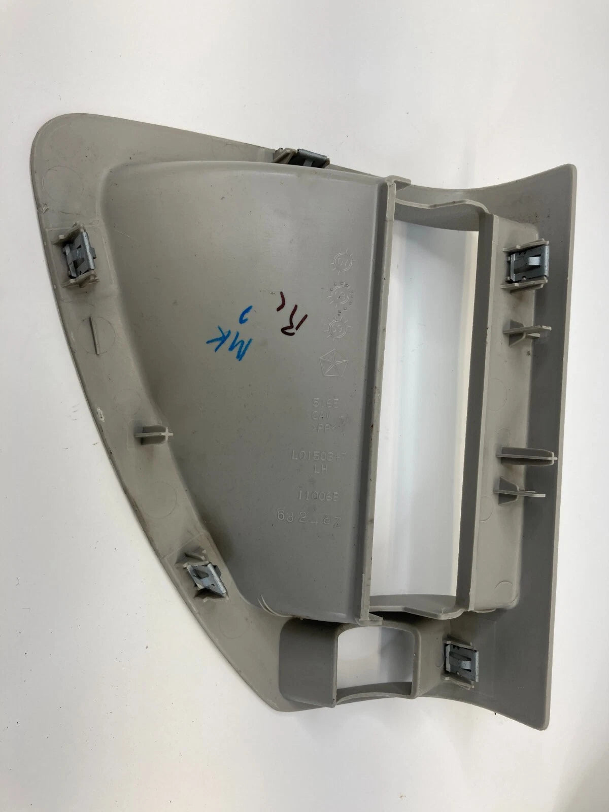 2009 2010 VW ROUTAN REAR LEFT DOOR SLIDING INNER HANDLE COVER TRIM L0150347 OEM