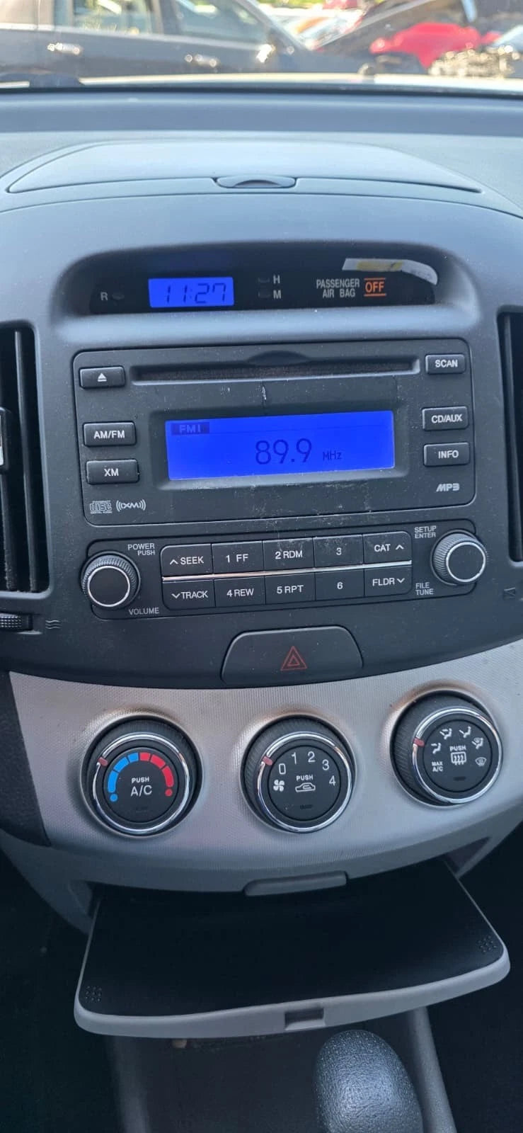 2007-2010 HYUNDAI ELANTRA AM/FM RADIO RECEIVER CD PLAYER STEREO MP3 961602H5309Y