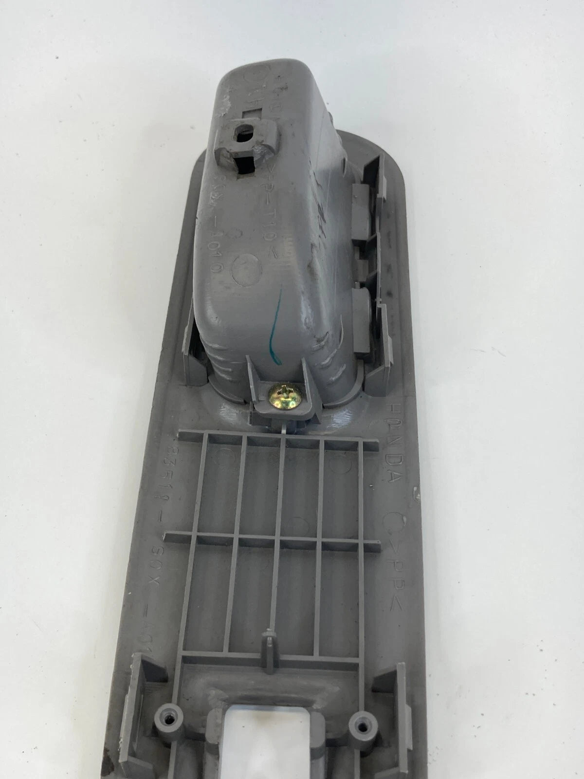 99-04 HONDA ODYSSEY FRONT RIGHT DOOR WINDOW SWITCH COVER BEZEL 83511-S0X-A010
