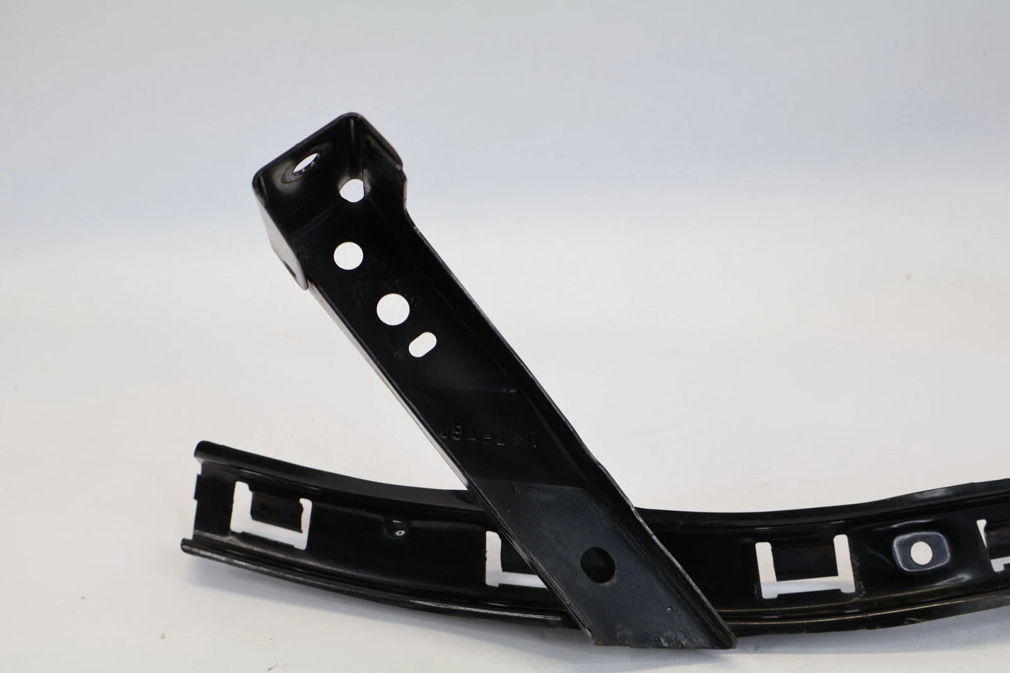 2016-2022 HONDA PILOT FRONT BUMPER LEFT DRIVER SIDE BEAM MOUNT BRACKET OEM