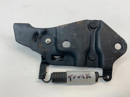 2008 09 10 11 12 2013 INFINITI G37 REAR TRUNK LID LOCK LATCH STRIKER ASSEMBLY