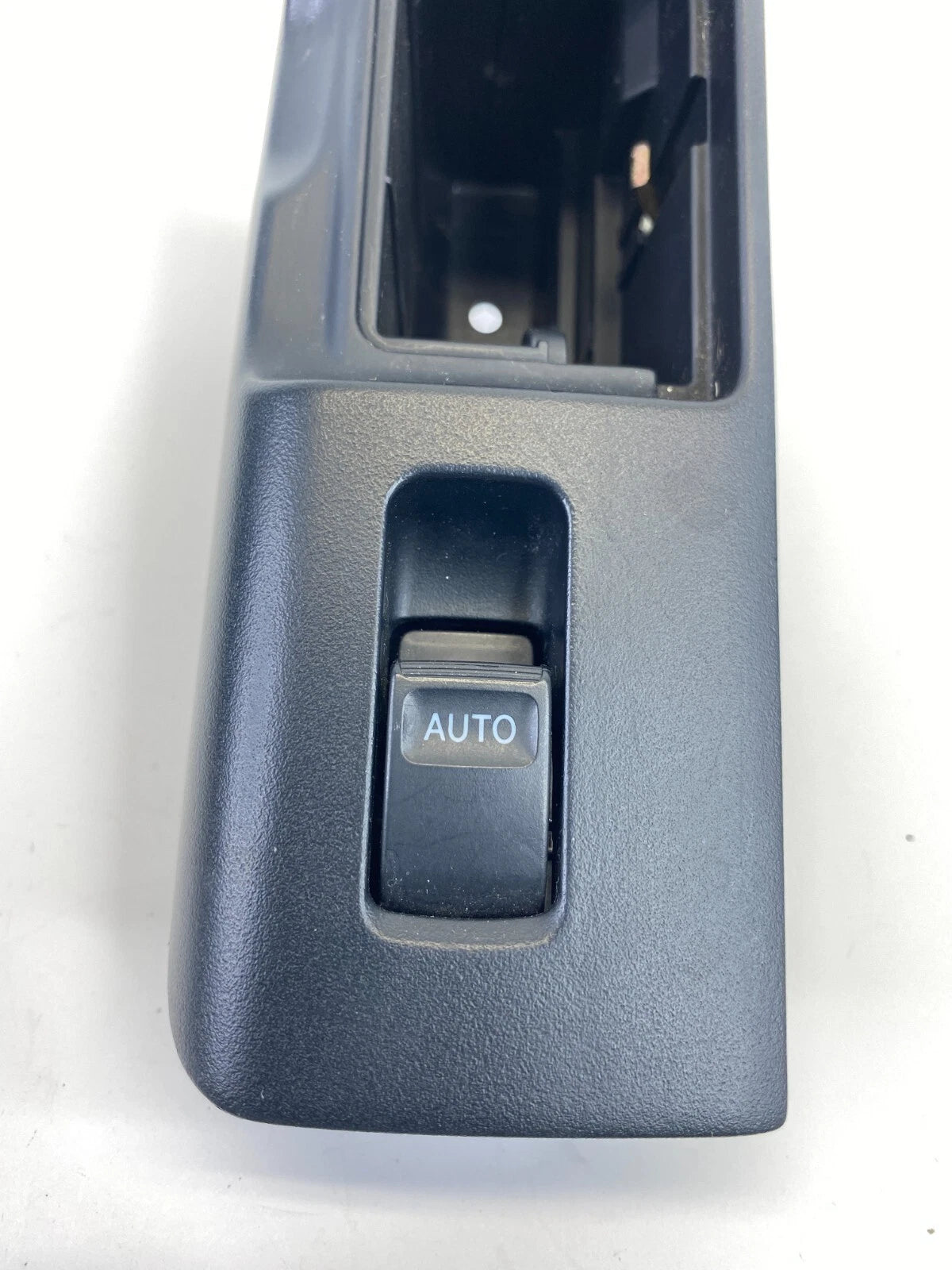 98-05 LEXUS GS300 REAR RIGHT SIDE DOOR POWER WINDOW SWITCH ASSEMBLY 74271-30220