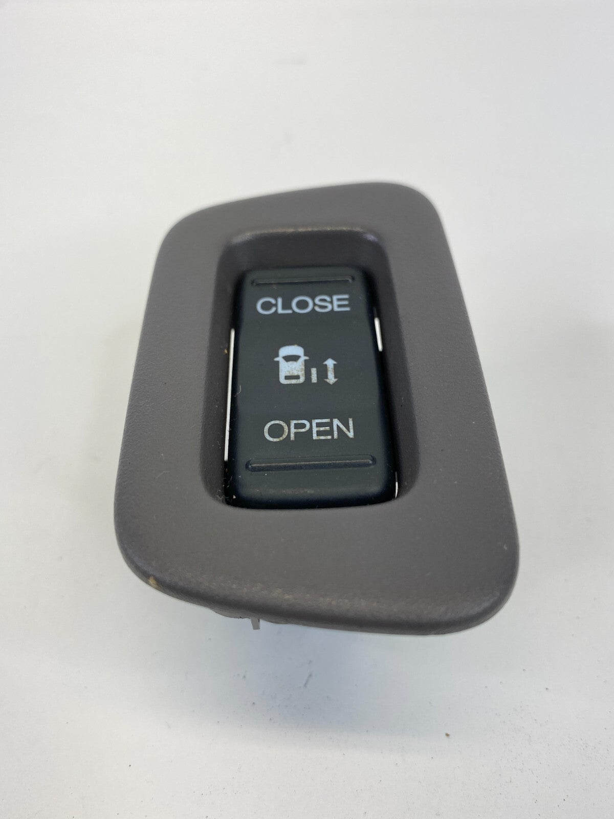 2011-2017 Honda Odyssey Rear Right Sliding Door Open Close Control Switch OEM