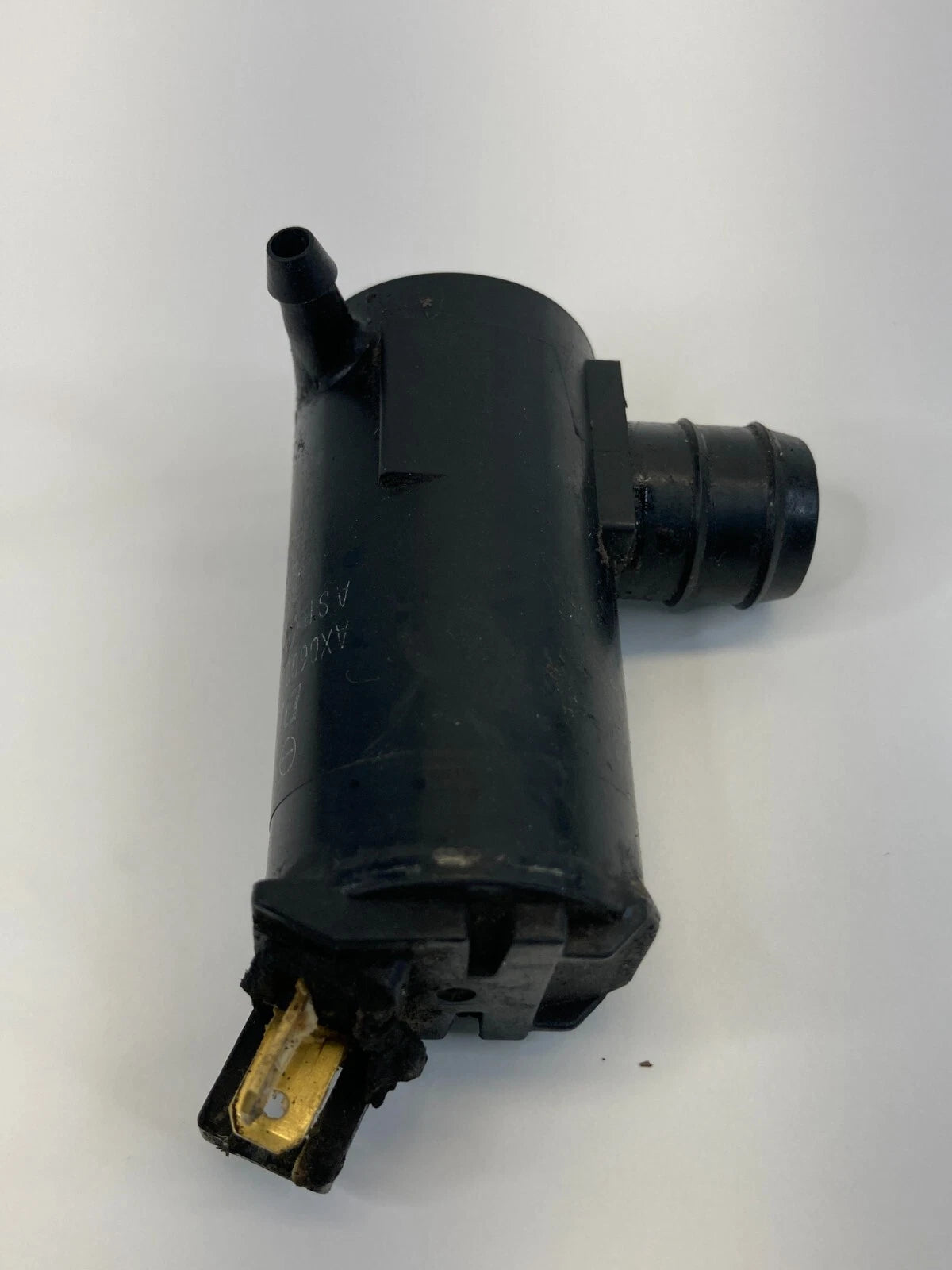2001-2006 ACURA MDX FRONT WINDSHIELD WIPER WASHER FLUID PUMP AXC60210-3790 OEM