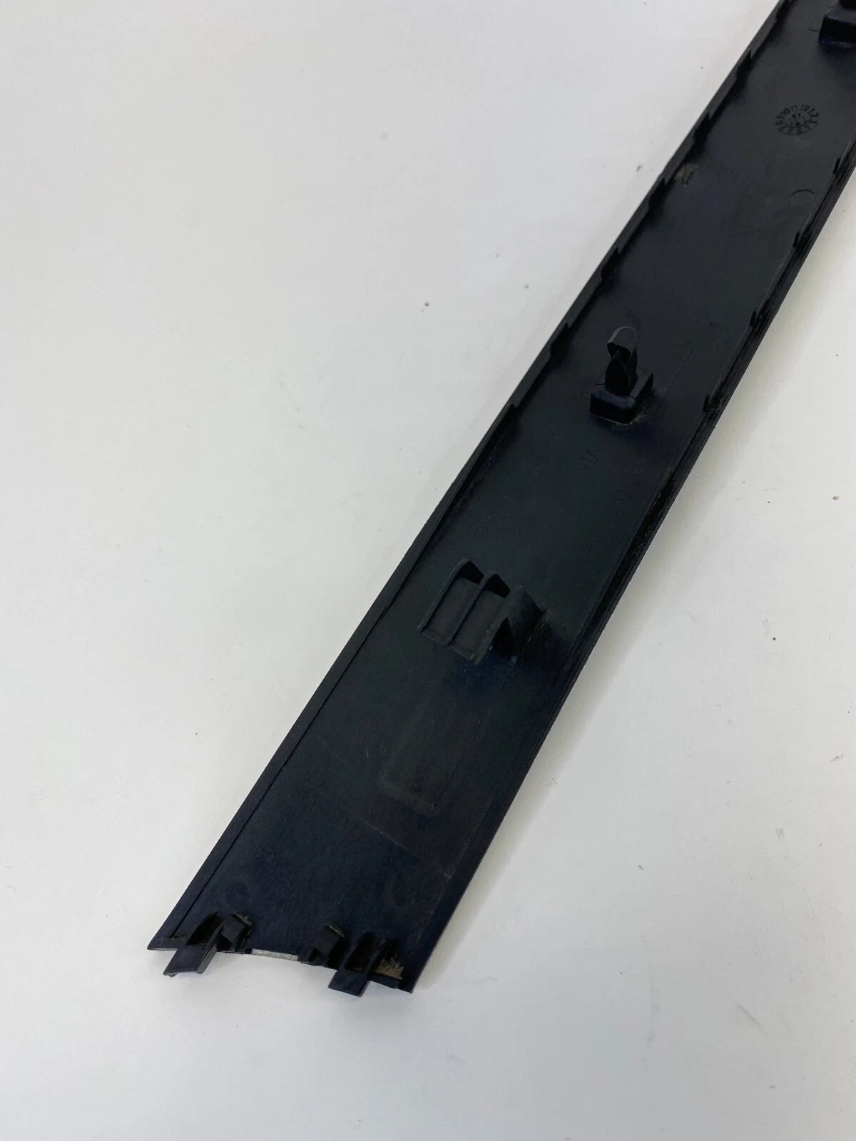 09-16 AUDI A4 QUATTRO FRONT RIGHT DOOR ORNAMENT PANEL TRIM MOLDING 8K0867410 OEM