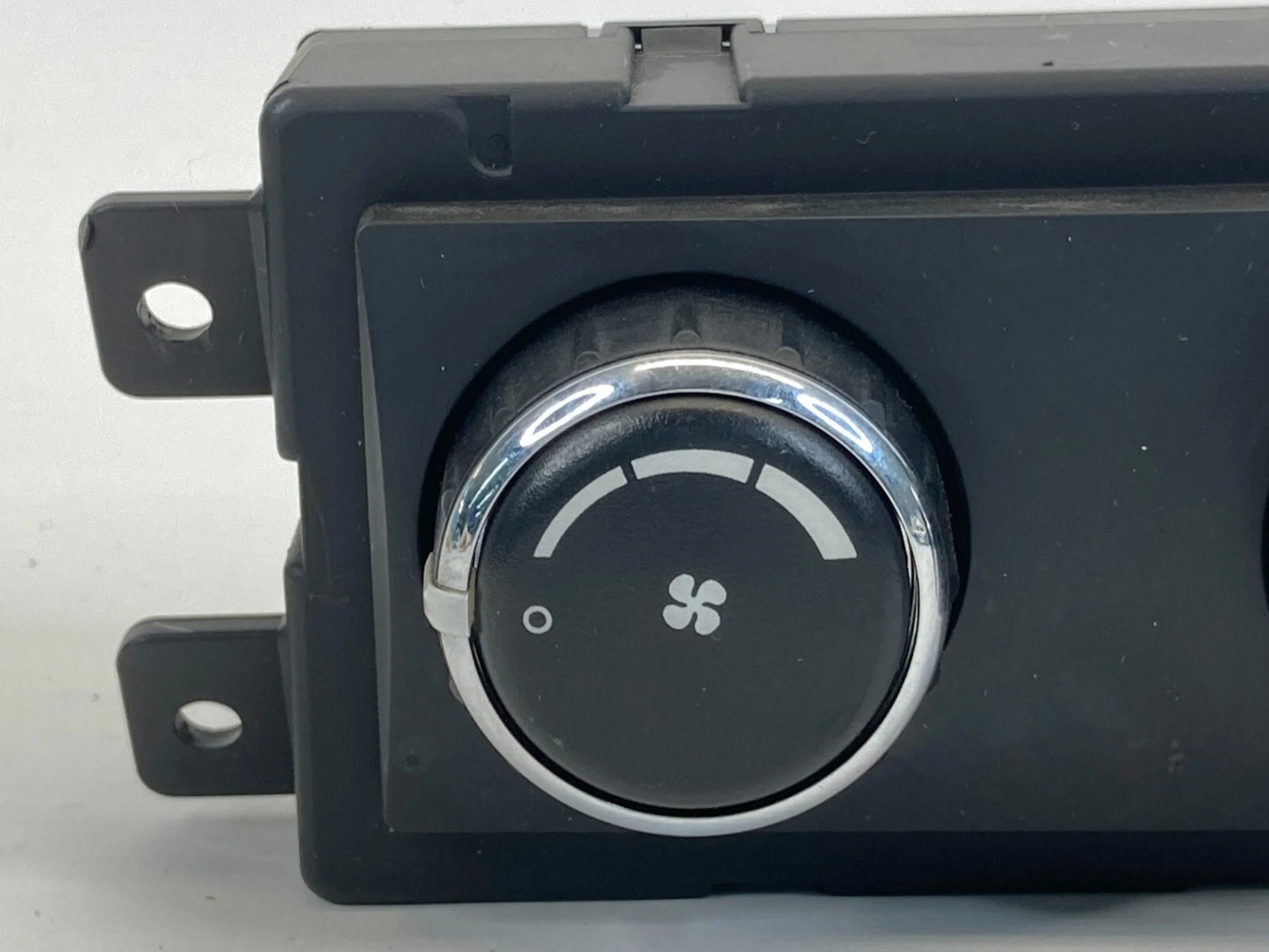 2008-2011 TOWN & COUNTRY GRAND CARAVAN A/C REAR CLIMATE CONTROL 55111810AD OEM