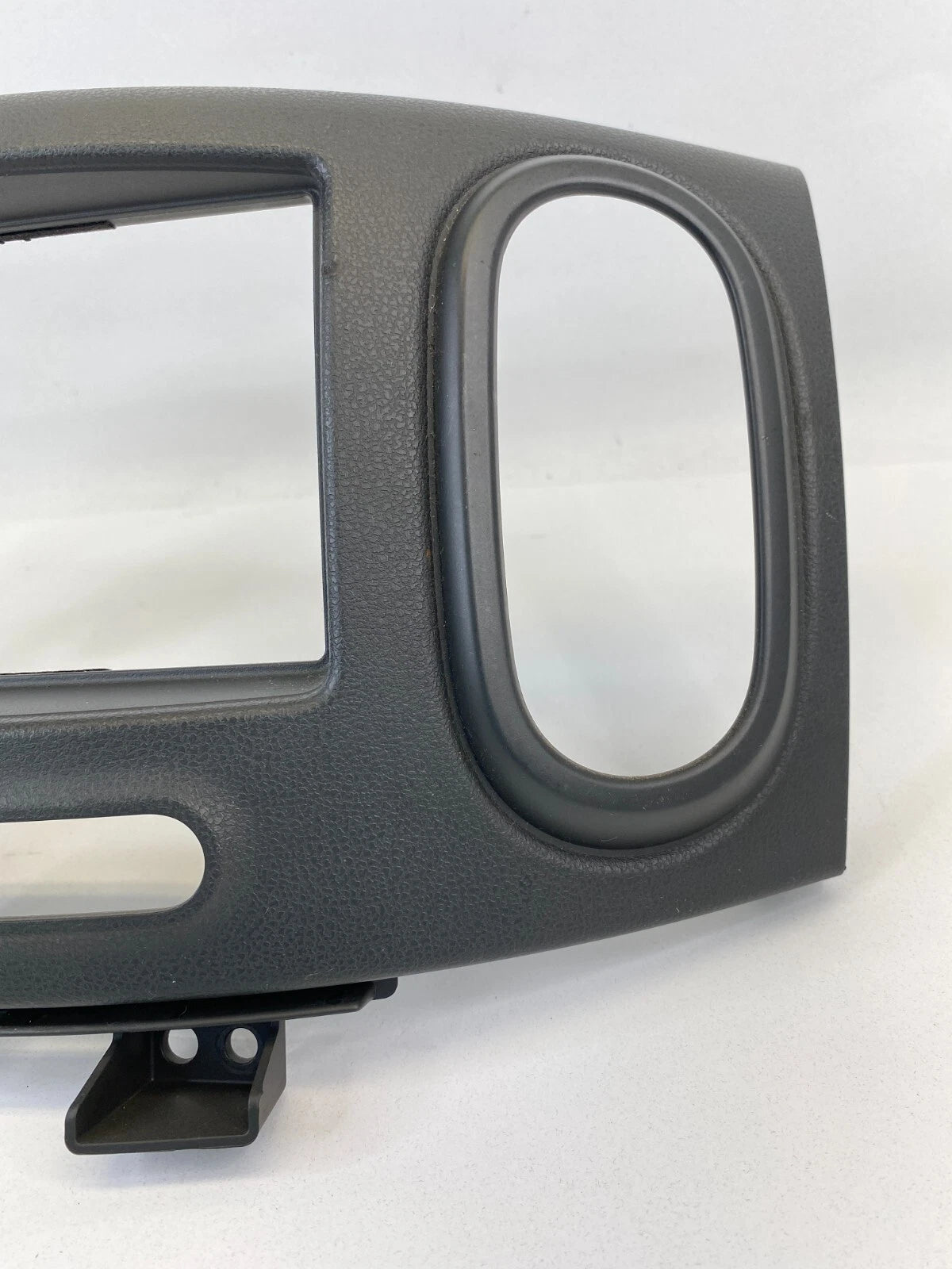 2009-2014 NISSAN CUBE CENTER DASH RADIO AIR VENT COVER BEZEL TRIM P10381-B17500